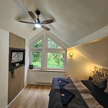 Tautraum Suite Mit Whirlpool Und Gruenem Ausblick Вильгельмсхафен Экстерьер фото